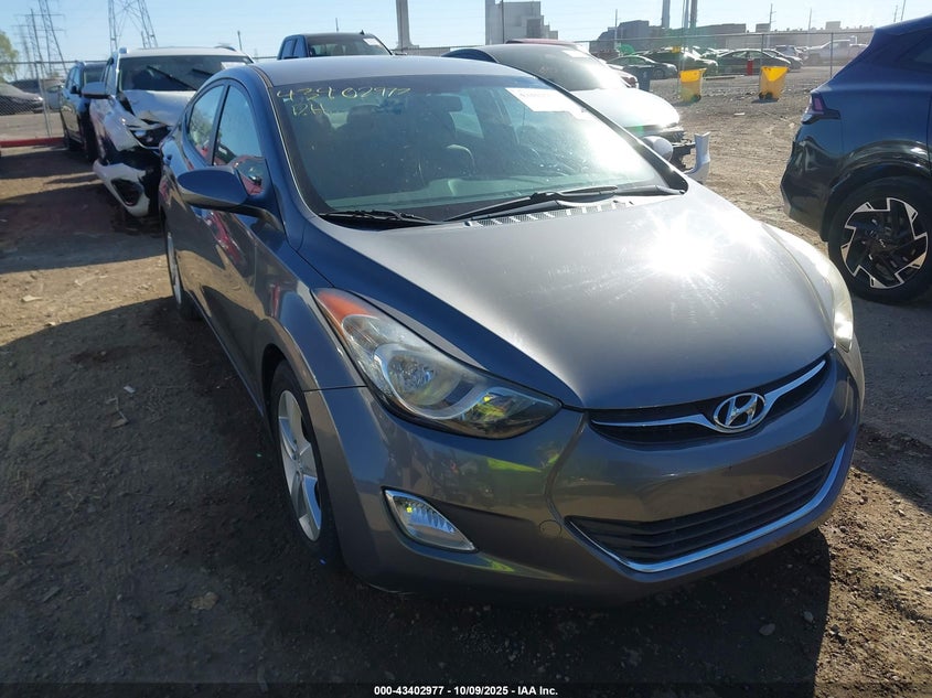 HYUNDAI ELANTRA GLS