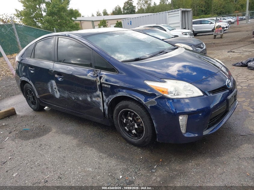 TOYOTA PRIUS THREE
