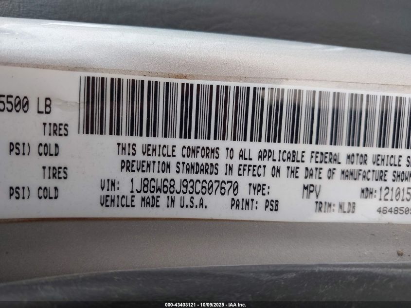 2003 Jeep Grand Cherokee Overland VIN: 1J8GW68J93C607670 Lot: 43403121