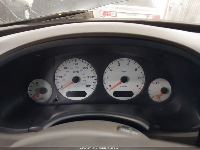 2001 Dodge Grand Caravan Es VIN: 2B4GP54L51R203739 Lot: 43403171