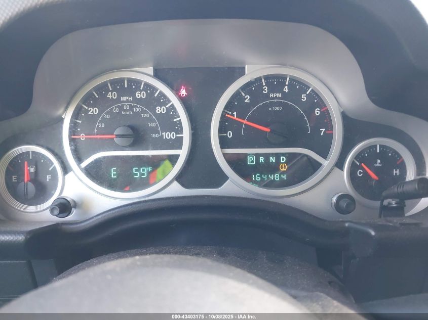 2009 Jeep Wrangler Unlimited Sahara VIN: 1J8GA59199L784610 Lot: 43403175