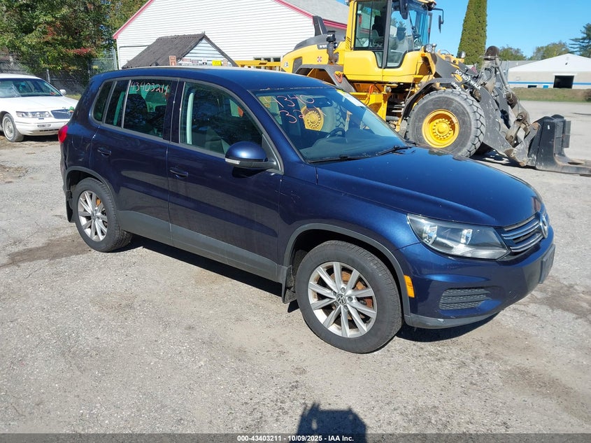 VOLKSWAGEN TIGUAN SE