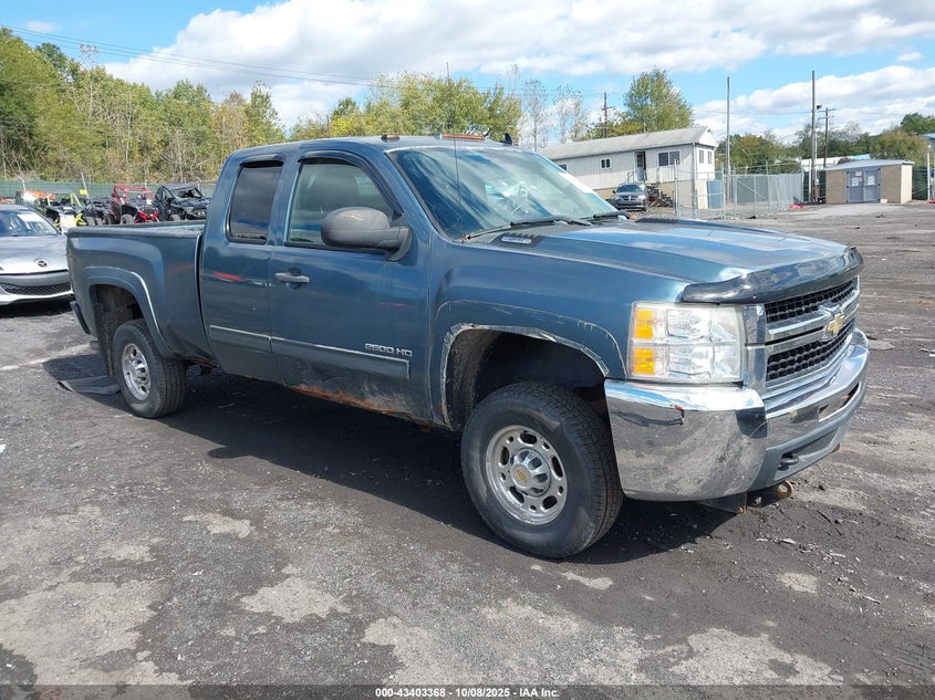 CHEVROLET SILVERADO 2500 LT