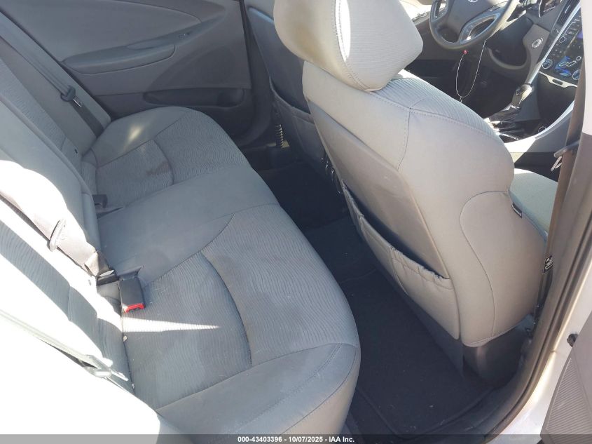 2011 Hyundai Sonata Hybrid VIN: KMHEC4A47BA004772 Lot: 43403396