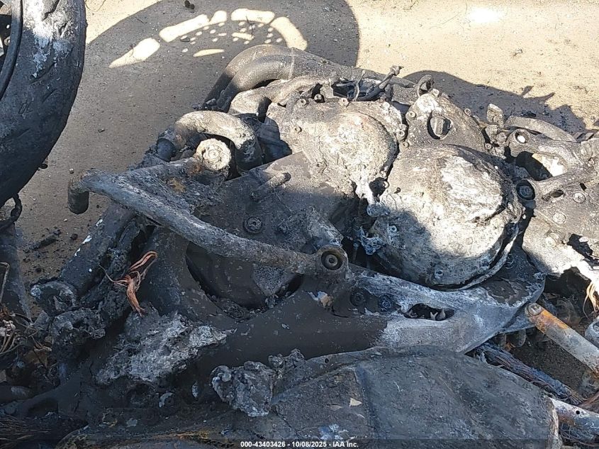 2016 Yamaha Fz09 VIN: JYARN33E0GA011985 Lot: 43403426