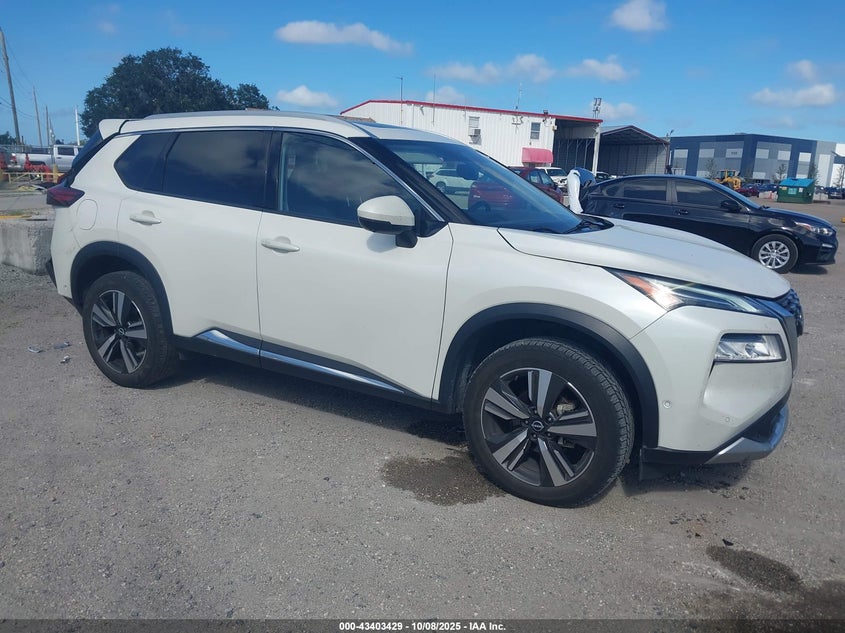 NISSAN ROGUE PLATINUM INTELLIGENT AWD