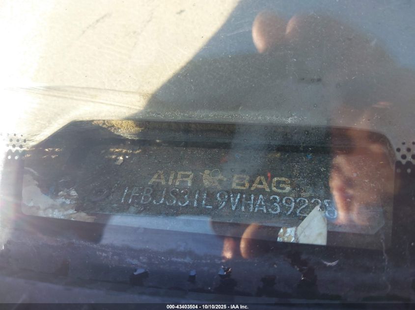 1997 Ford Econoline E350 Super Duty VIN: 1FBJS31L9VHA39238 Lot: 43403504