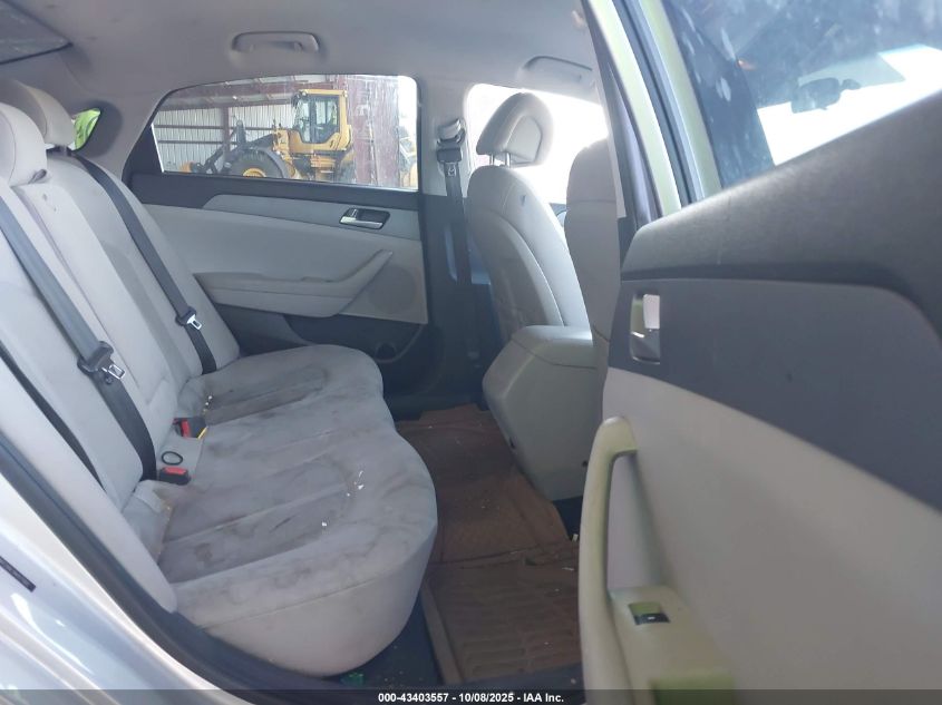 2017 Hyundai Sonata VIN: 5NPE24AF3HH577002 Lot: 43403557