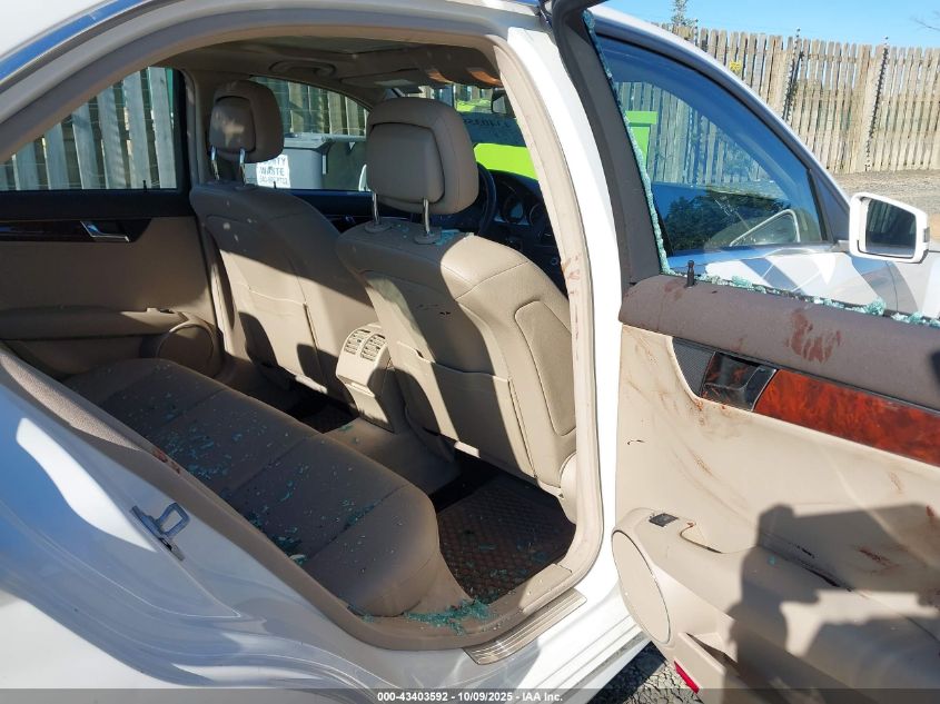 2010 Mercedes-Benz C 300 Luxury 4Matic/Sport 4Matic VIN: WDDGF8BBXAR116903 Lot: 43403592