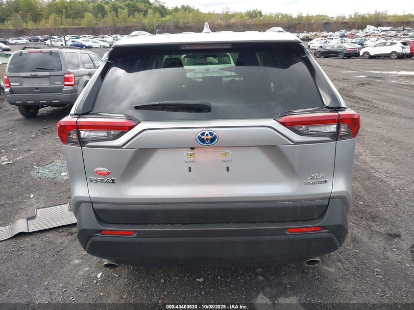 2024 TOYOTA RAV4 HYBRID XLE JTMRWRFV1RJ060356