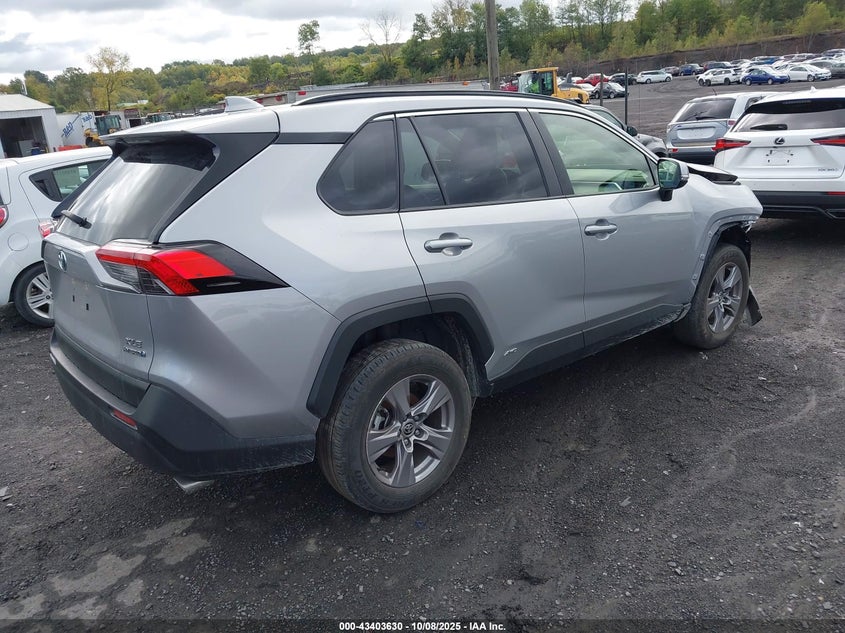 2024 TOYOTA RAV4 HYBRID XLE JTMRWRFV1RJ060356
