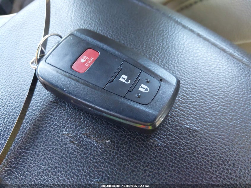 2024 TOYOTA RAV4 HYBRID XLE JTMRWRFV1RJ060356