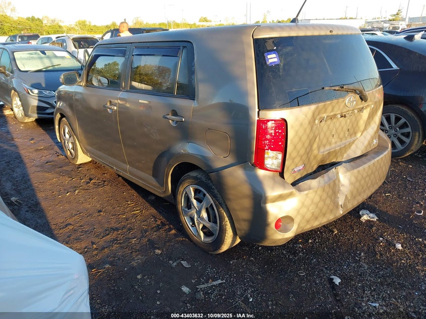 JTLZE4FE5CJ025790 2012 SCION XB photo no. 3