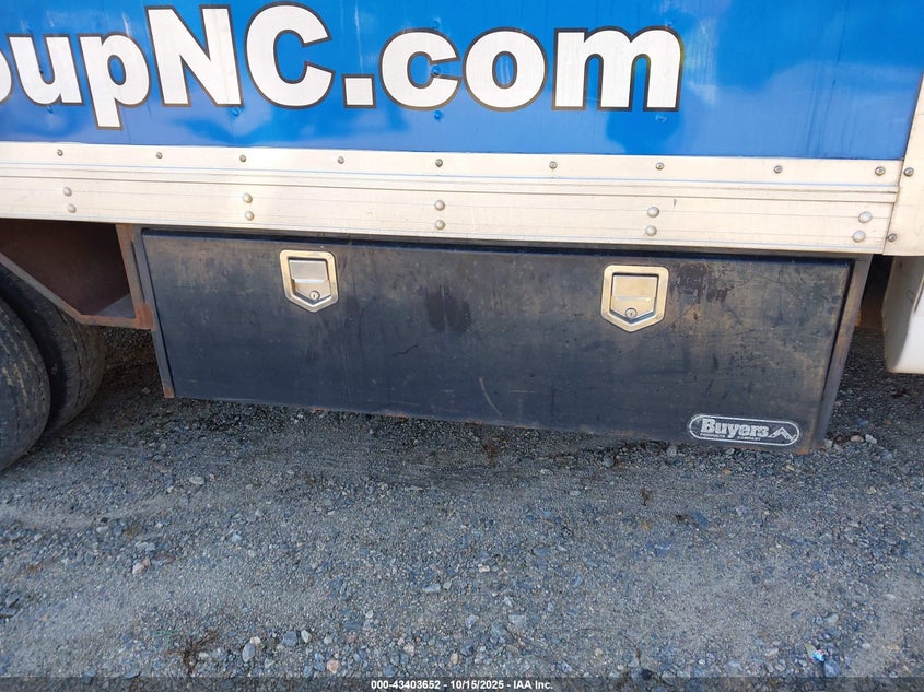 2011 Chevrolet Express Cutaway 4500 Series VIN: 1GB6G5BG8B1146581 Lot: 43403652