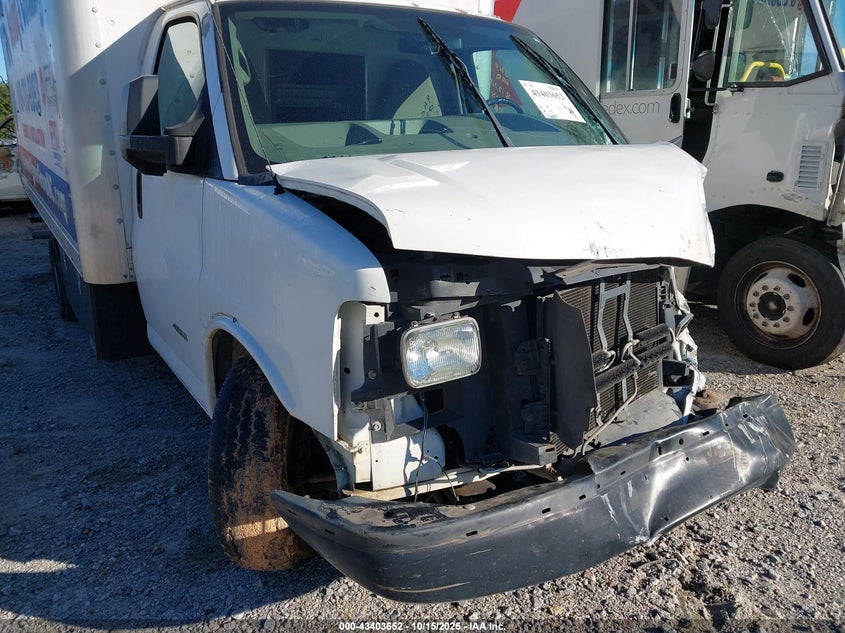 2011 Chevrolet Express Cutaway 4500 Series VIN: 1GB6G5BG8B1146581 Lot: 43403652