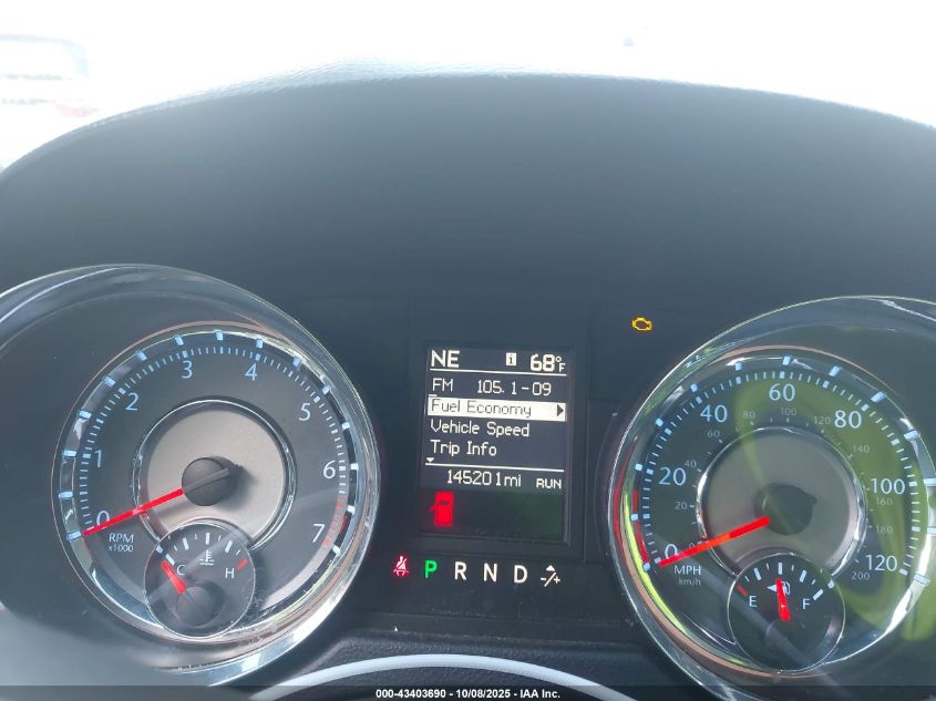 2015 Chrysler Town & Country Touring VIN: 2C4RC1BG0FR587667 Lot: 43403690