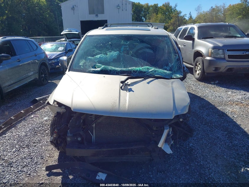 2014 Chrysler Town & Country Touring-L 30Th Anniversary VIN: 2C4RC1CG5ER367177 Lot: 43403848