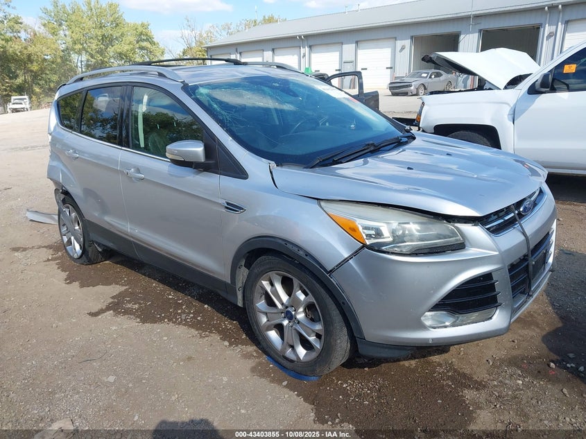 FORD ESCAPE TITANIUM