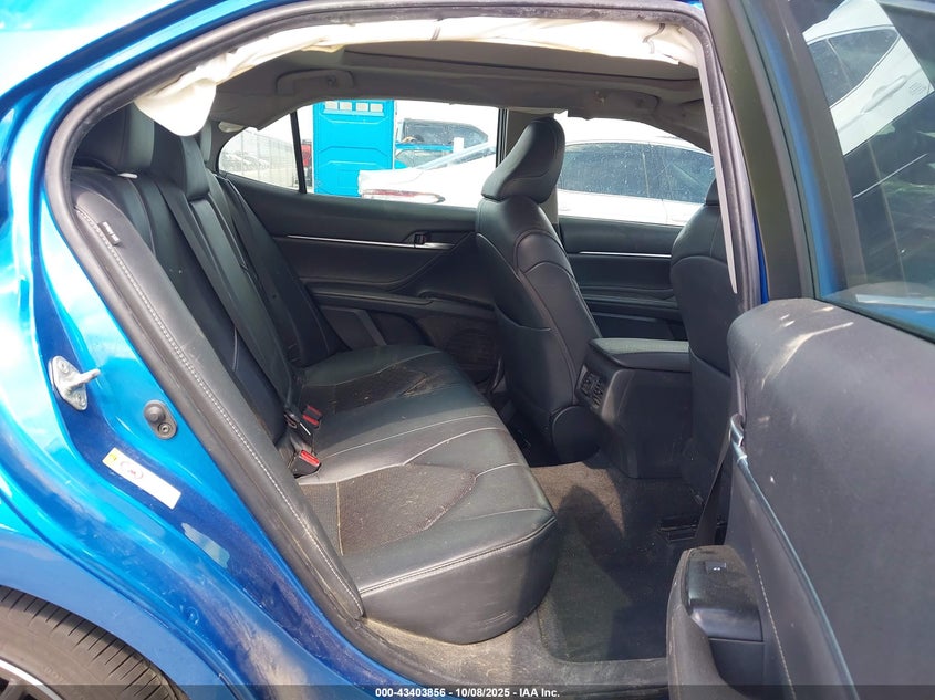 4T1B61HK4JU128265 2018 TOYOTA CAMRY photo no. 8
