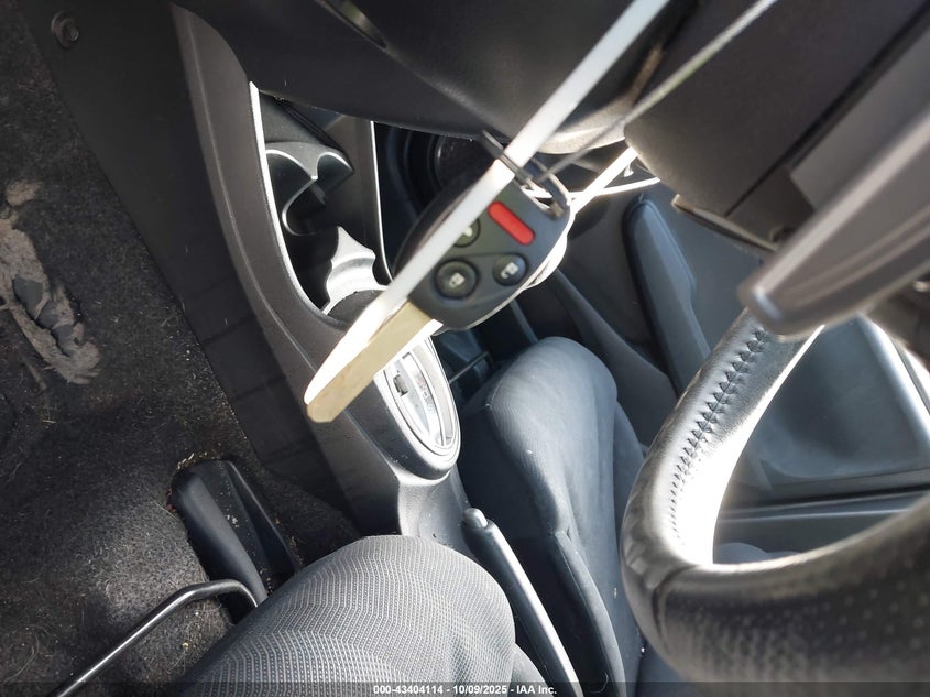 2009 Honda Fit Sport VIN: JHMGE88409S002904 Lot: 43404114