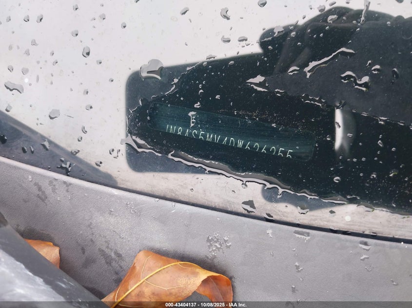 2013 NISSAN ROGUE S JN8AS5MV4DW626255