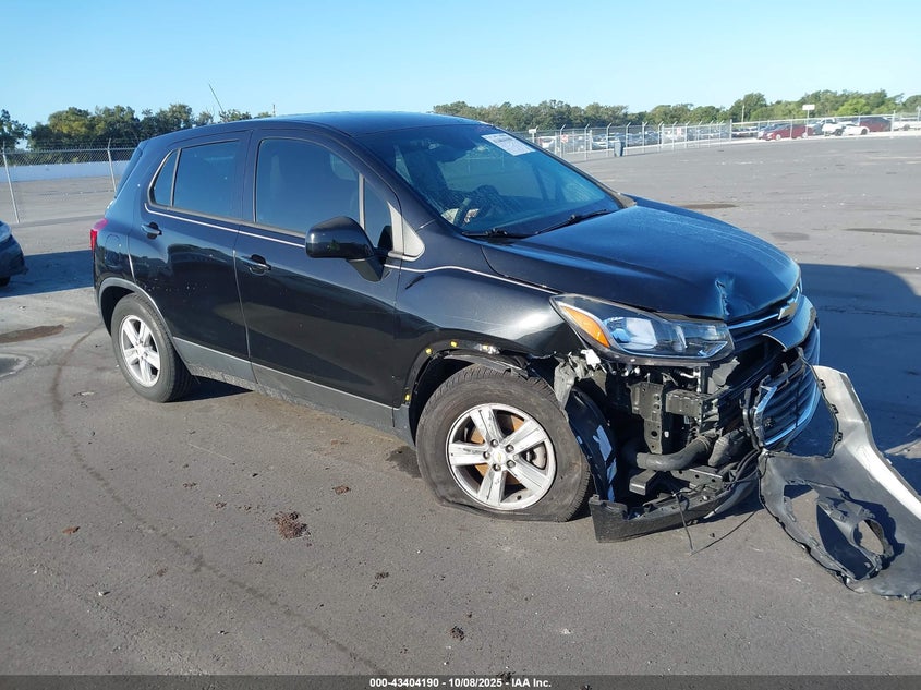 CHEVROLET TRAX FWD LS