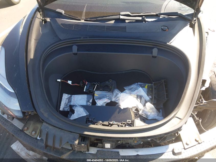 2018 Tesla Model 3 Long Range/Mid Range VIN: 5YJ3E1EA5JF173389 Lot: 43404293