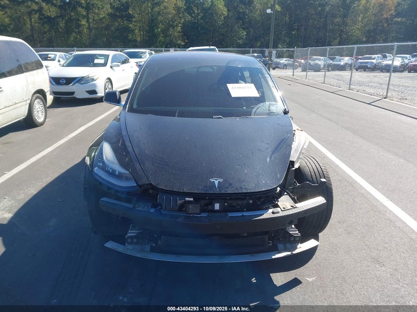 2018 Tesla Model 3 Long Range/Mid Range VIN: 5YJ3E1EA5JF173389 Lot: 43404293