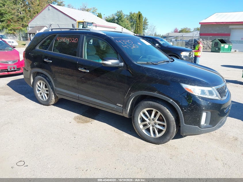 KIA SORENTO LX