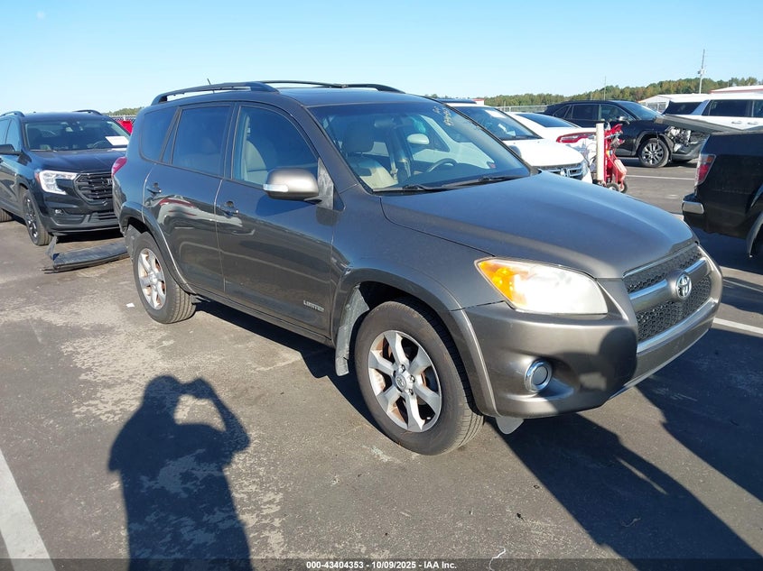 TOYOTA RAV4 LIMITED