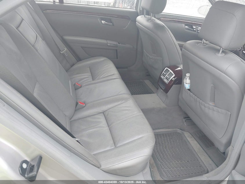 2007 Mercedes-Benz S 550 VIN: WDDNG71X87A077120 Lot: 43404359