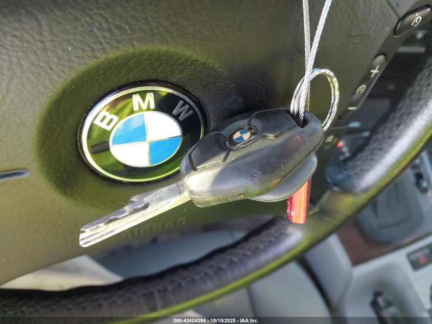 2003 BMW 330Xi VIN: WBAEW53443PG23830 Lot: 43404394