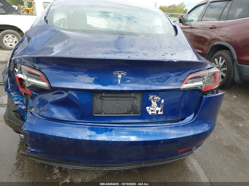 2022 Tesla Model 3 Rear-Wheel Drive VIN: 5YJ3E1EA0NF370475 Lot: 43404425