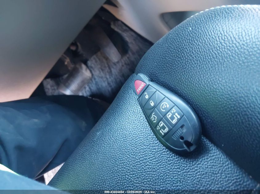 2017 Dodge Grand Caravan Sxt VIN: 2C4RDGCG3HR671287 Lot: 43404454