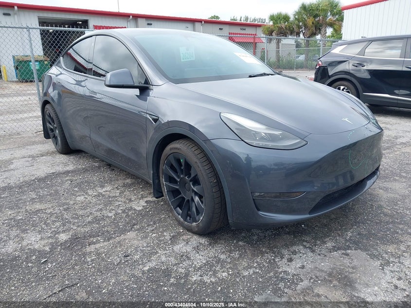 TESLA MODEL Y AWD/LONG RANGE DUAL MOTOR ALL-WHEEL DRIVE