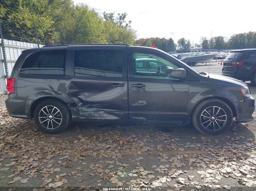 2018 Dodge Grand Caravan Gt VIN: 2C4RDGEGXJR307905 Lot: 43404544