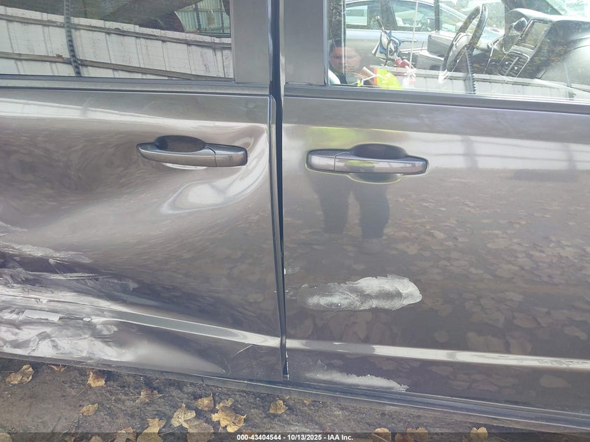 2018 Dodge Grand Caravan Gt VIN: 2C4RDGEGXJR307905 Lot: 43404544