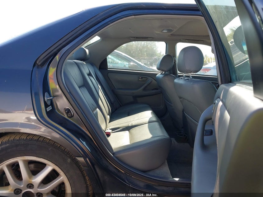 2001 Toyota Camry Xle V6 VIN: 4T1BF28K01U963902 Lot: 43404545