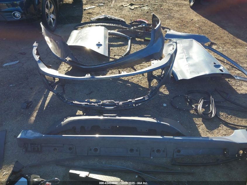 2020 Toyota Corolla Le VIN: 5YFEPRAE9LP083812 Lot: 43404668