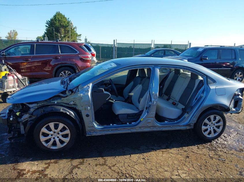 2020 Toyota Corolla Le VIN: 5YFEPRAE9LP083812 Lot: 43404668