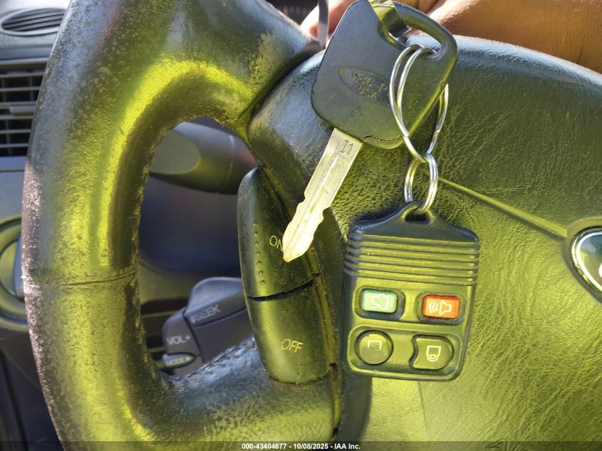 2005 Ford Focus Zx5 VIN: 3FAFP37N35R131784 Lot: 43404677