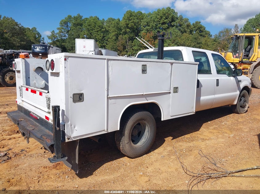 1FDWW36SX2EB83573 2002 FORD F350 photo no. 4
