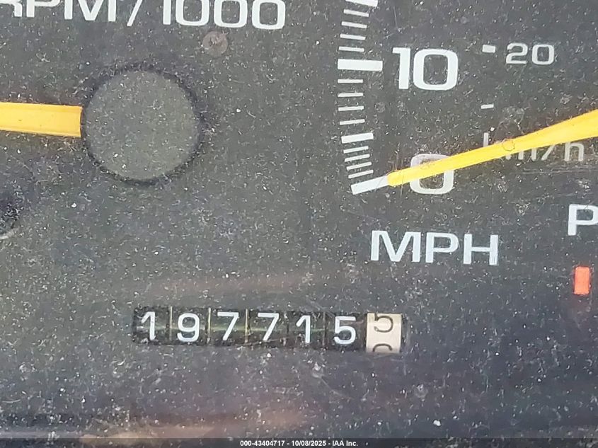 1995 GMC Suburban C1500 VIN: 3GKEC16K6SG501988 Lot: 43404717