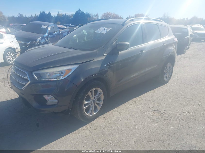 Vin: 1fmcu0gd1jub15352, lot: 43899520, ford escape se 20182