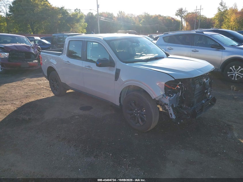 FORD MAVERICK LARIAT