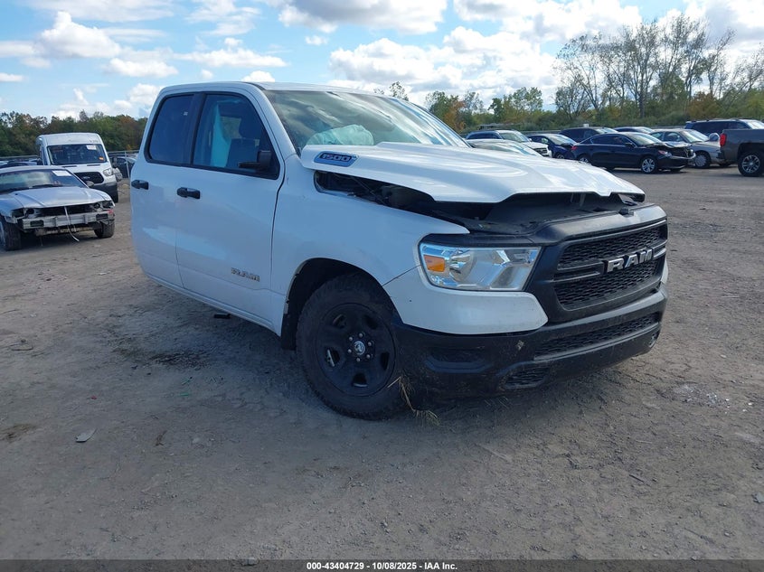 RAM 1500 TRADESMAN 4X4 6 4 BOX