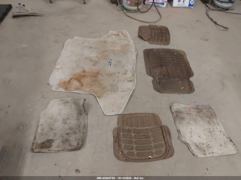 2004 Toyota Prius VIN: JTDKB20U340033422 Lot: 43404738