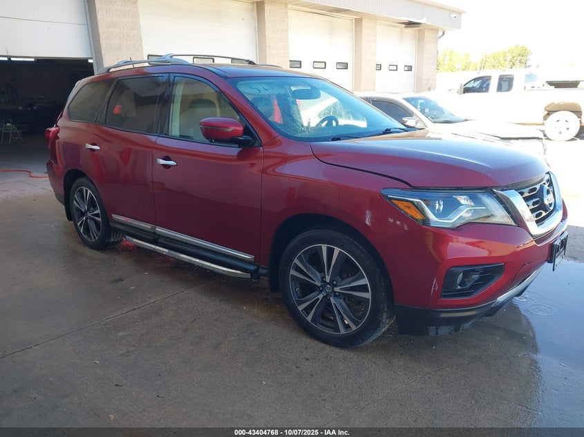 NISSAN PATHFINDER PLATINUM