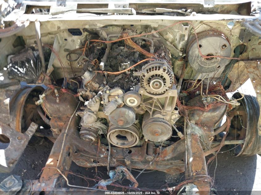 2008 Cadillac Escalade Standard VIN: 1GYEC63828R134849 Lot: 43404825