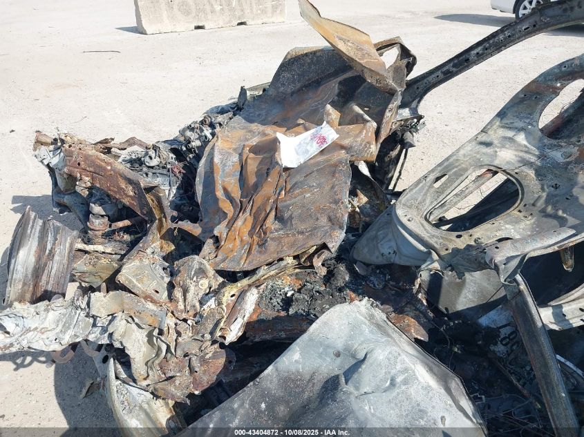 2003 Toyota Camry Le VIN: 4T1BE32K53U679850 Lot: 43404872